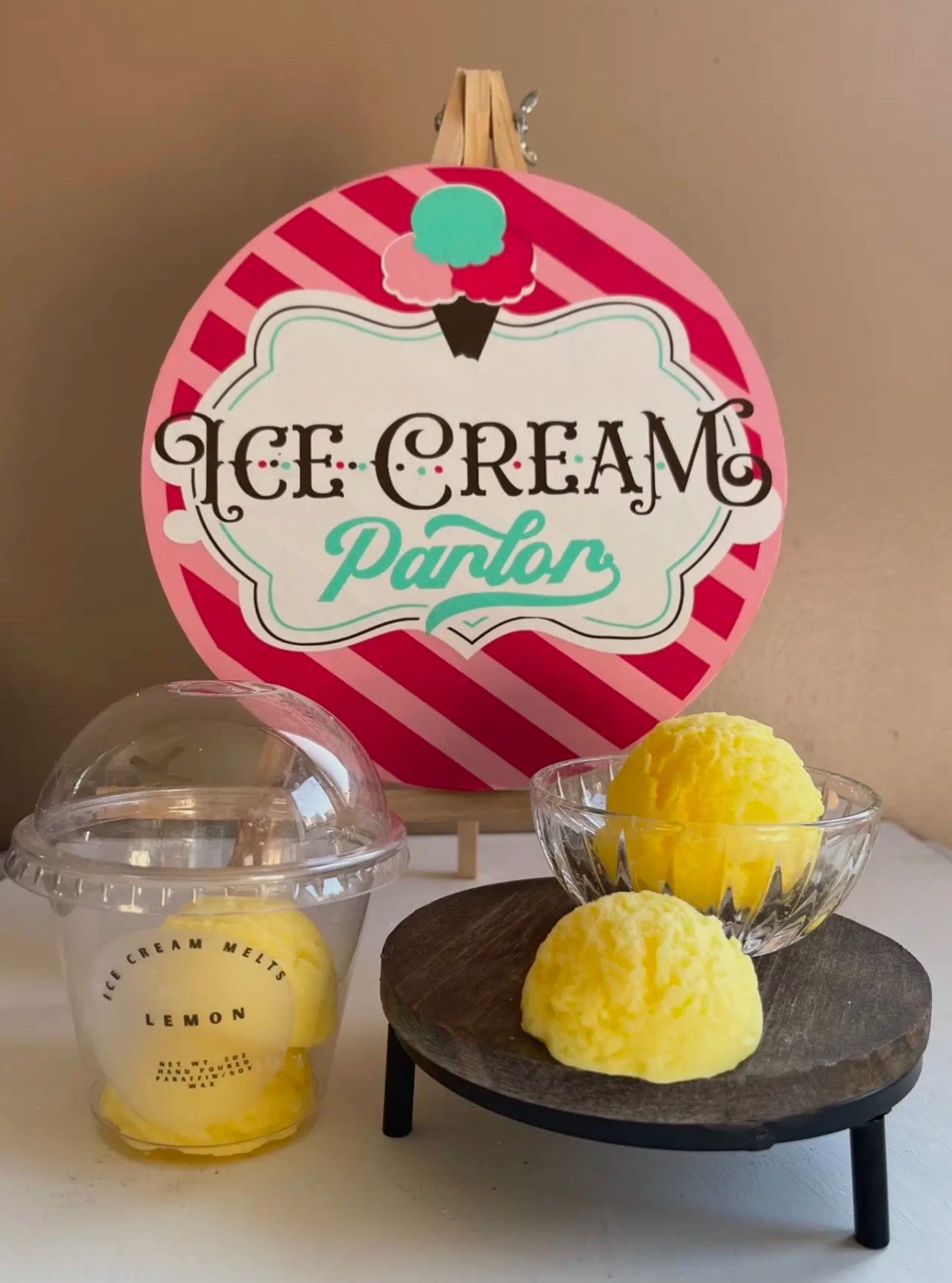 Lemon Ice Cream Scoop Melts